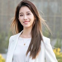 Profile picture of Alina Su