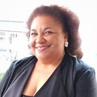 Profile picture of Pamela Mills