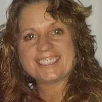 Profile picture of Suzi Thomas