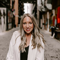Profile picture of Rachel Oberle