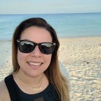 Profile picture of Maureen Zapata