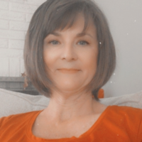 Profile picture of Pam Hobday