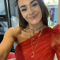 Profile picture of Joelle Clow