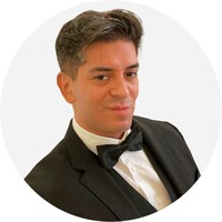 Profile picture of Rogelio Castillo