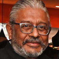Profile picture of vikasnath ...